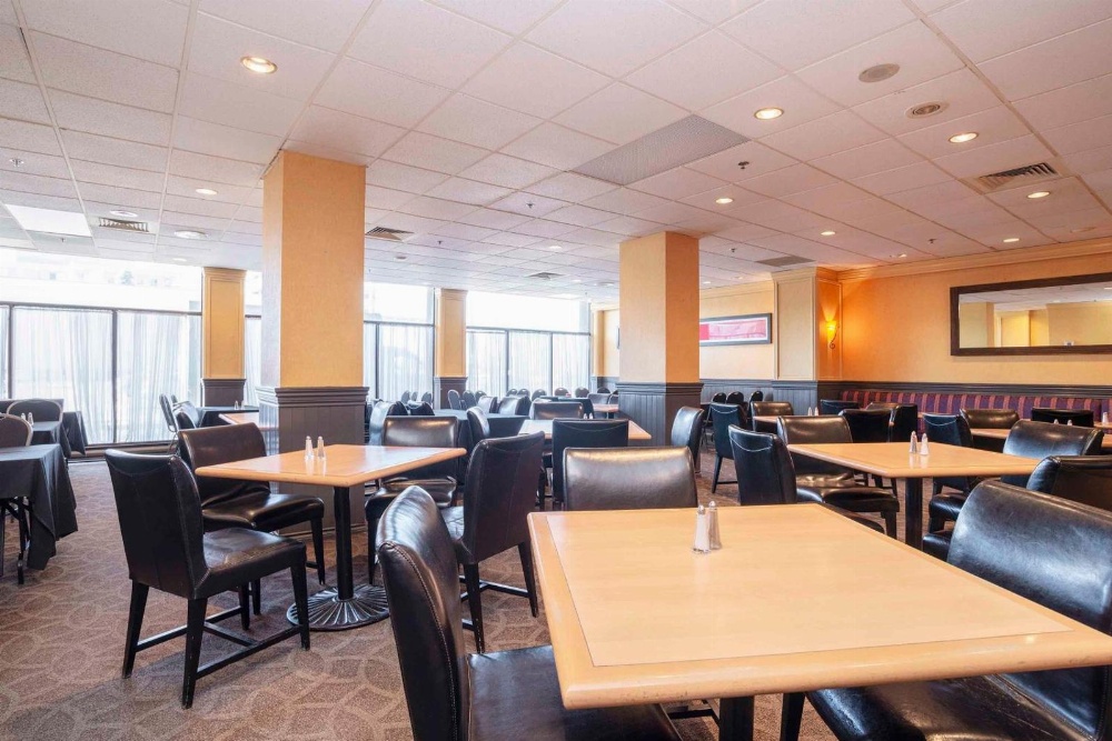 Sandman Hotel Montreal Longueuil Main image