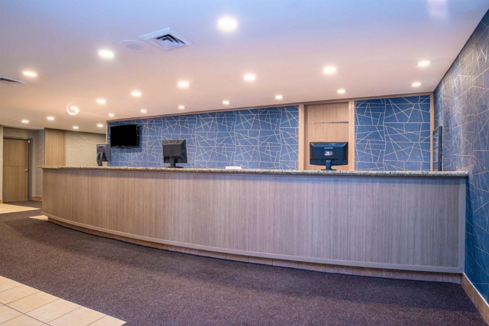 Sandman Hotel Montreal Longueuil Image 6
